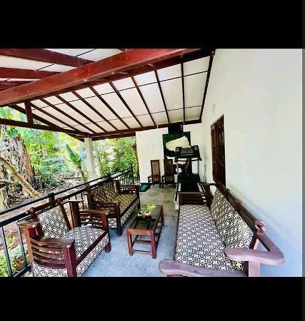 Orange Villa Хиккадува Экстерьер фото