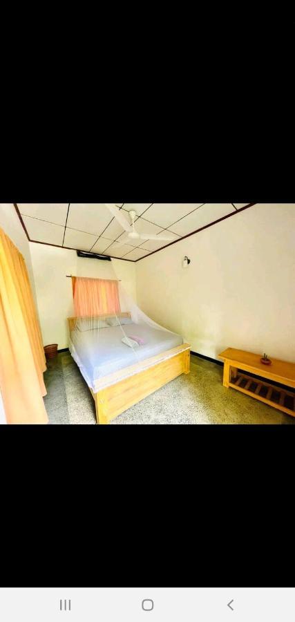 Orange Villa Хиккадува Экстерьер фото